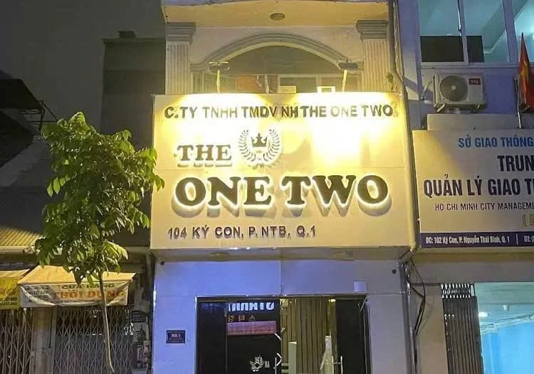 원투 가라오케  ONE TWO KARAOKE