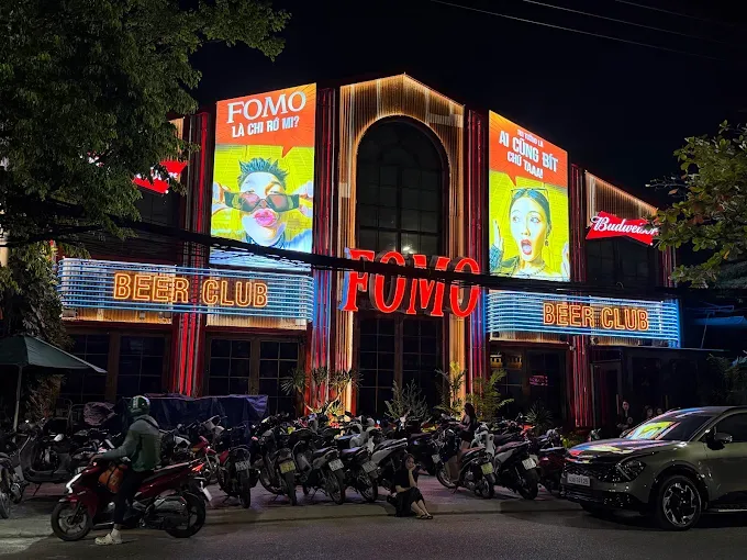 포모 클럽 (FOMO Club)